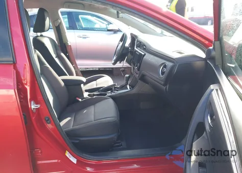 2019 Toyota Corolla Le z USA, uszkodzony, nr VIN 5YFBURHE7KP900159